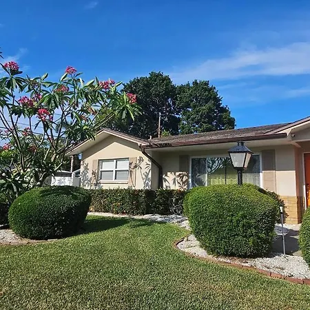 Cozy House Near The #1 Beaches In Fl!